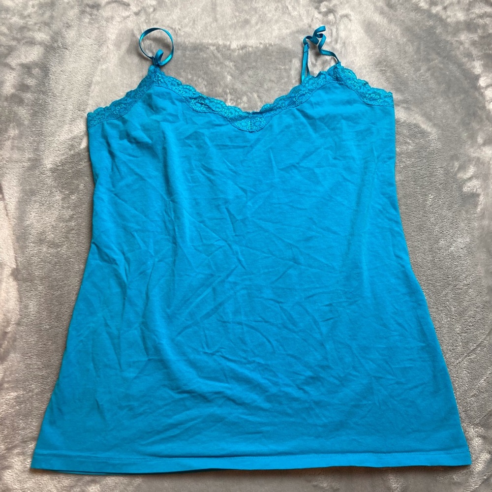 Old Navy Blue Lace Cami Large